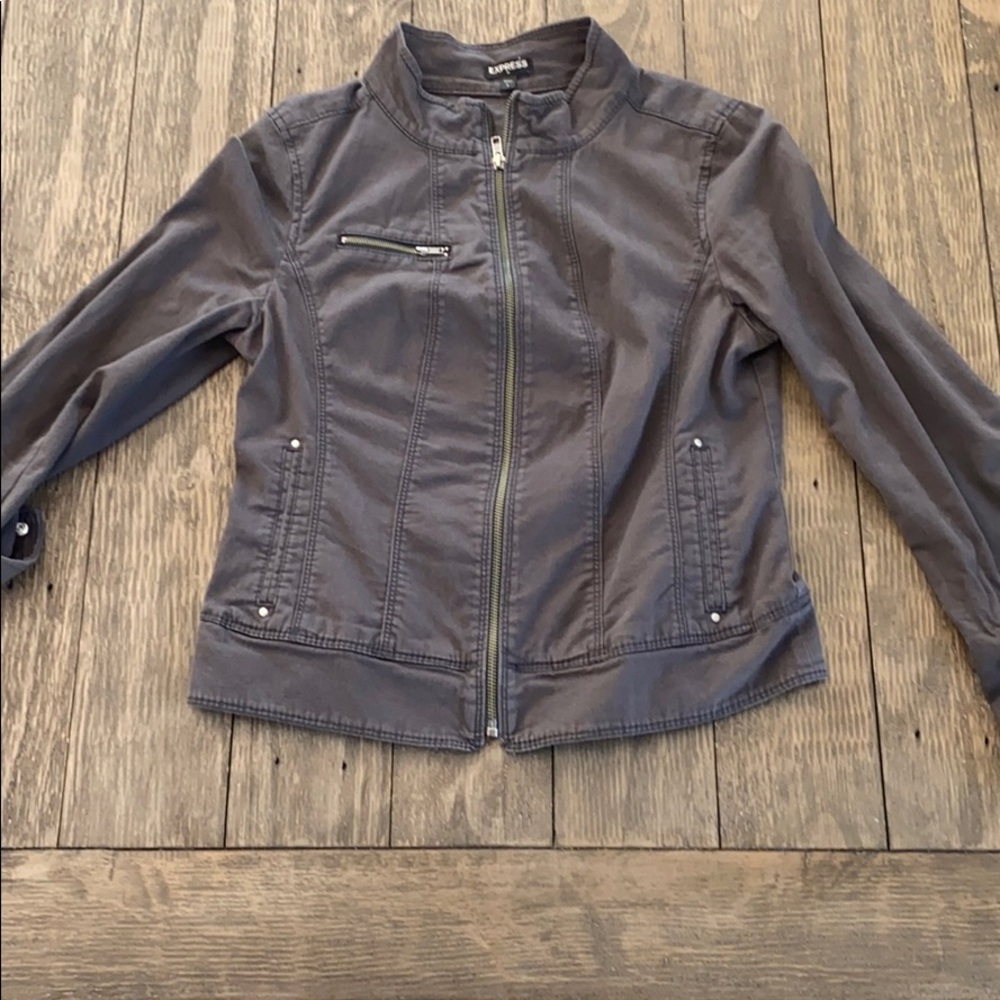 Express light weight jacket 8